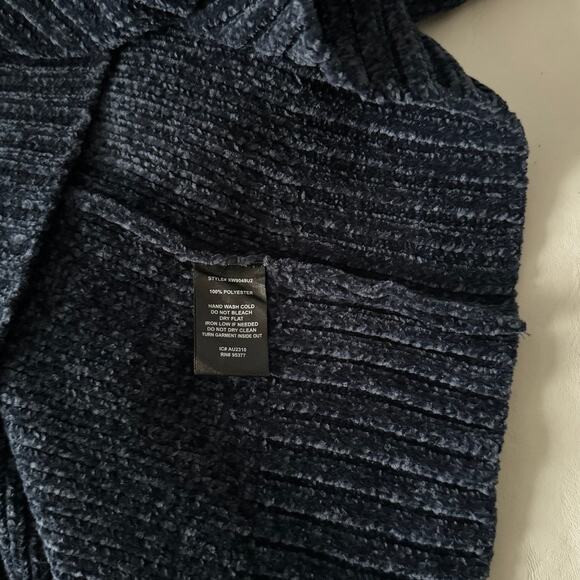 Sanctuary Chenille Mock Neck Sweater in NAvy Size XL - Picture 5 of 7